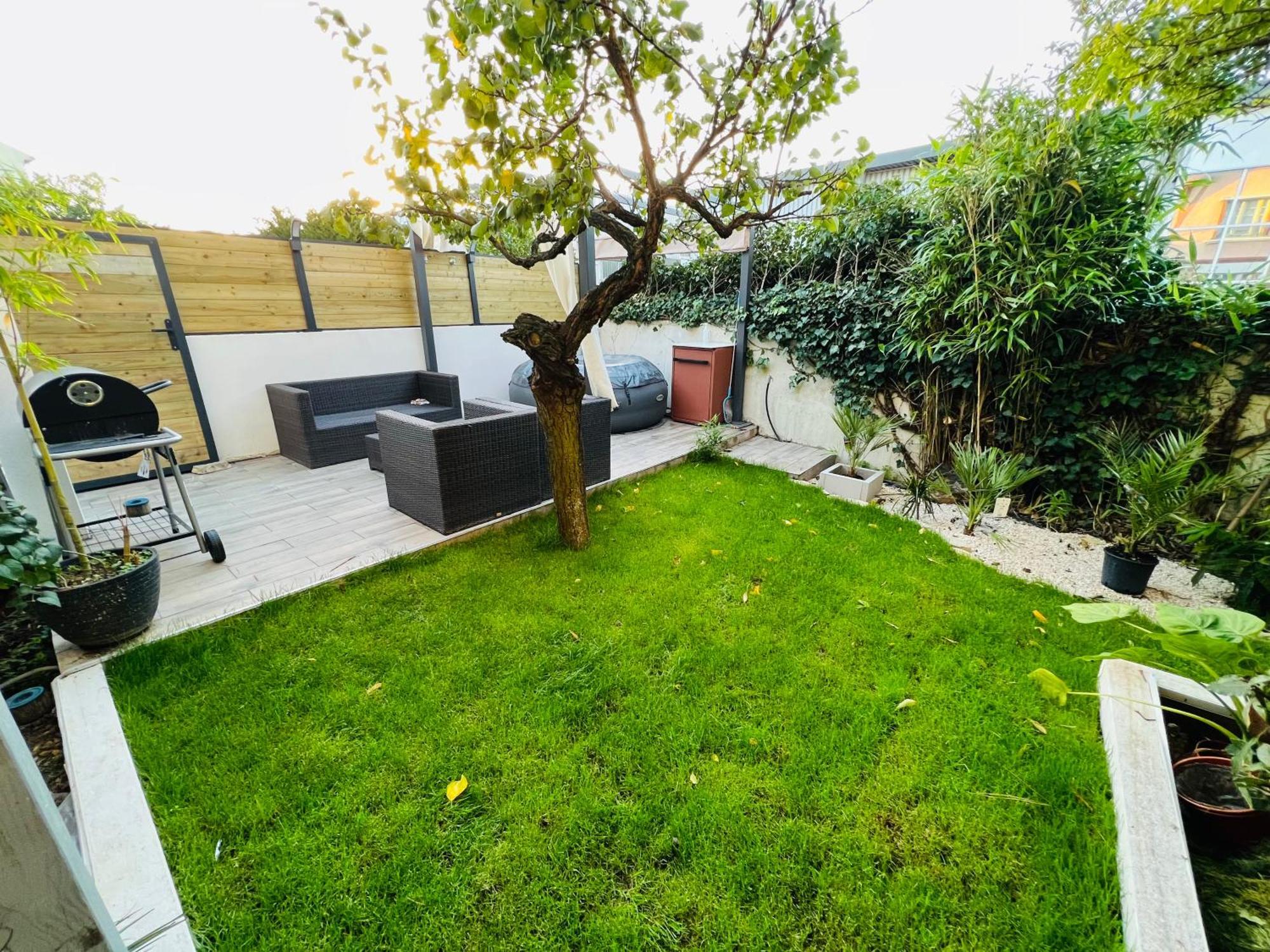 Superbe Appartement Avec Jardin Et Parking Prive Ris-Orangis Eksteriør bilde