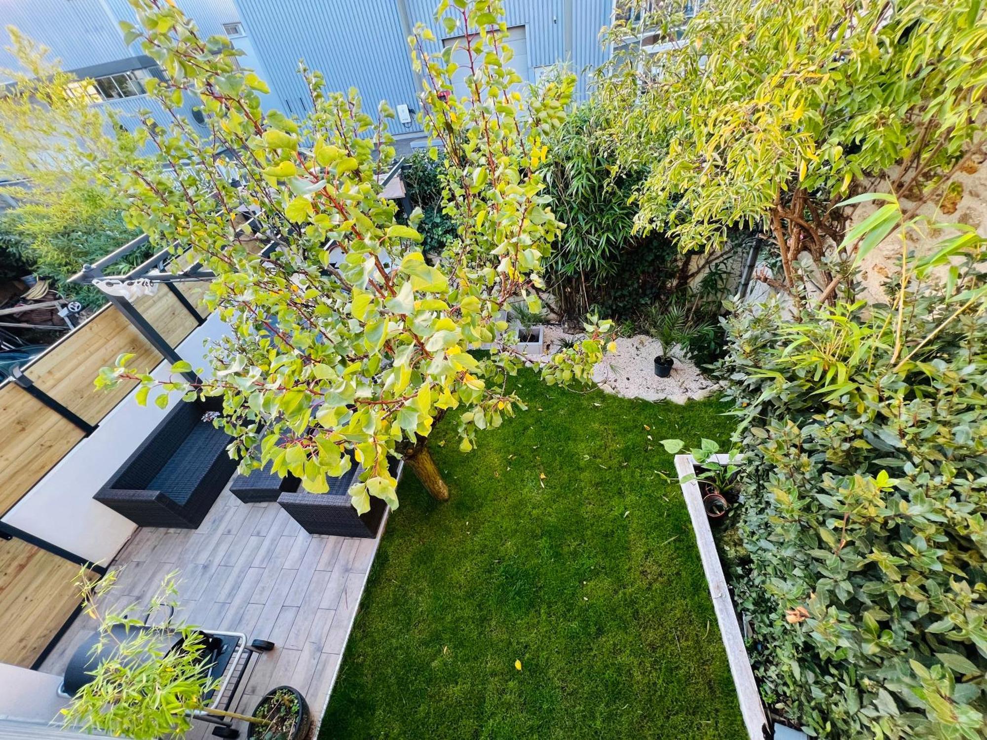 Superbe Appartement Avec Jardin Et Parking Prive Ris-Orangis Eksteriør bilde