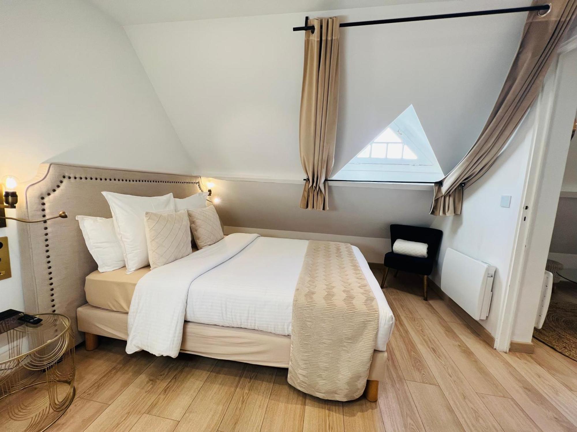 Superbe Appartement Avec Jardin Et Parking Prive Ris-Orangis Eksteriør bilde